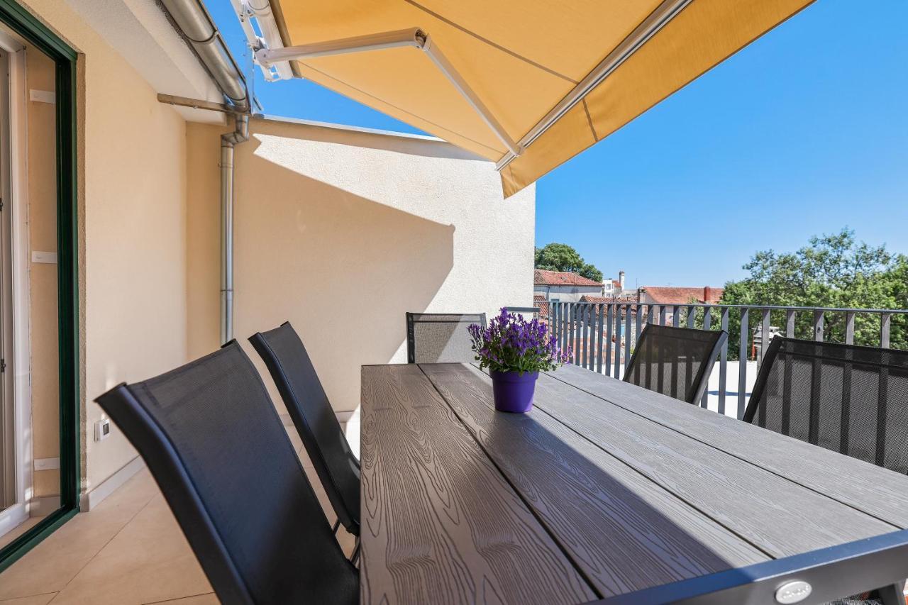 Apartments Mila Sveti Filip i Jakov Luaran gambar