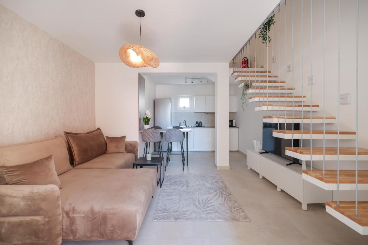 Apartments Mila Sveti Filip i Jakov Luaran gambar