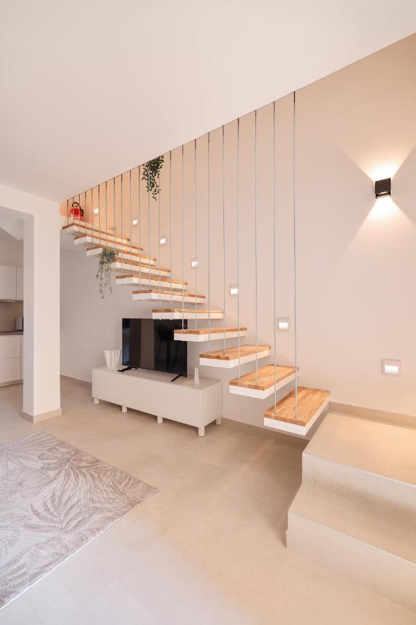 Apartments Mila Sveti Filip i Jakov Luaran gambar